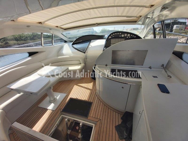 PERSHING 52 HT